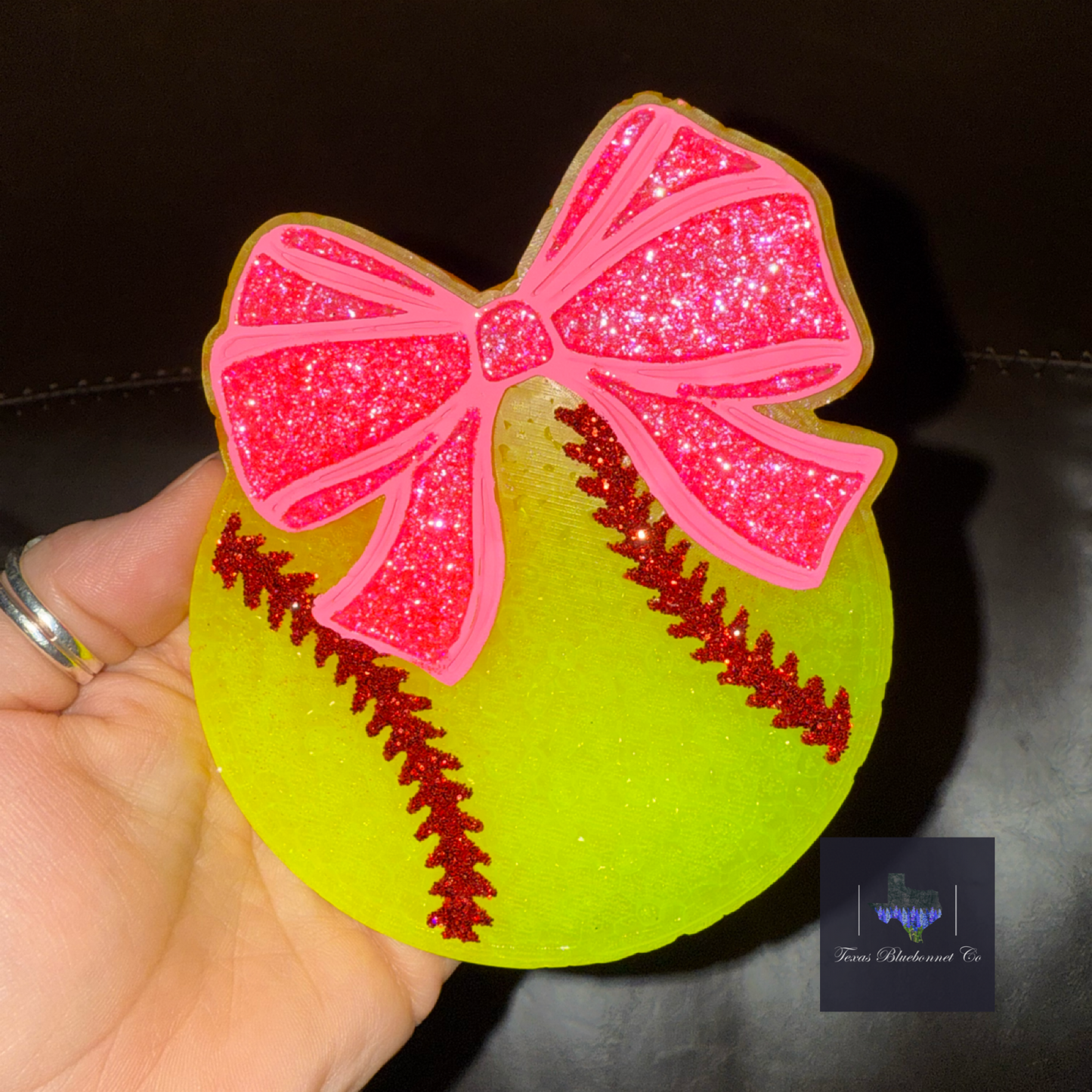 SOFTBALL W/ BOW
