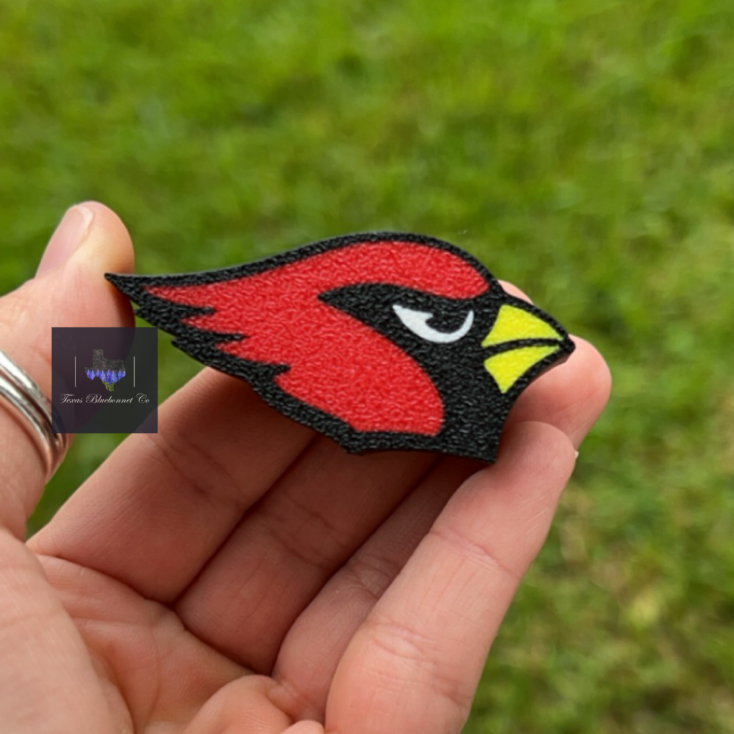 CARDINAL STRAW TOPPER