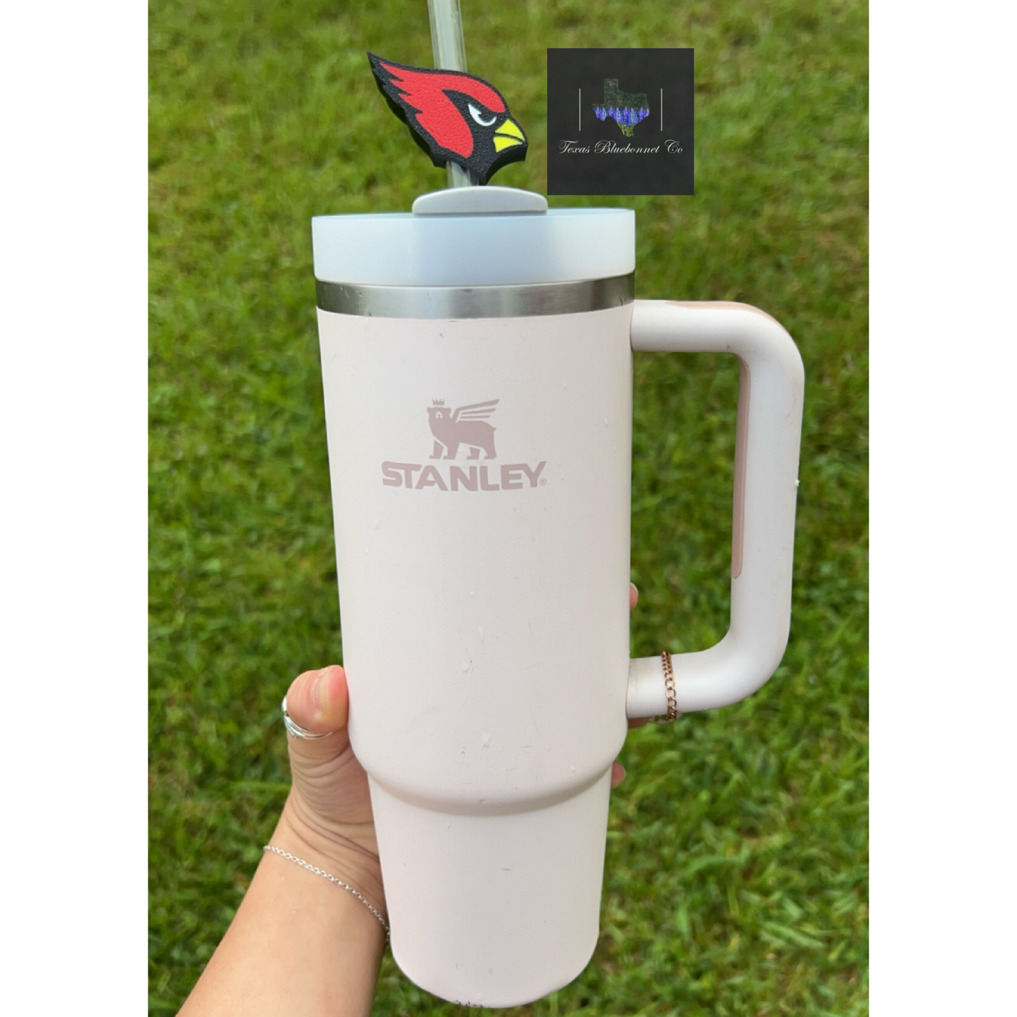 CARDINAL STRAW TOPPER