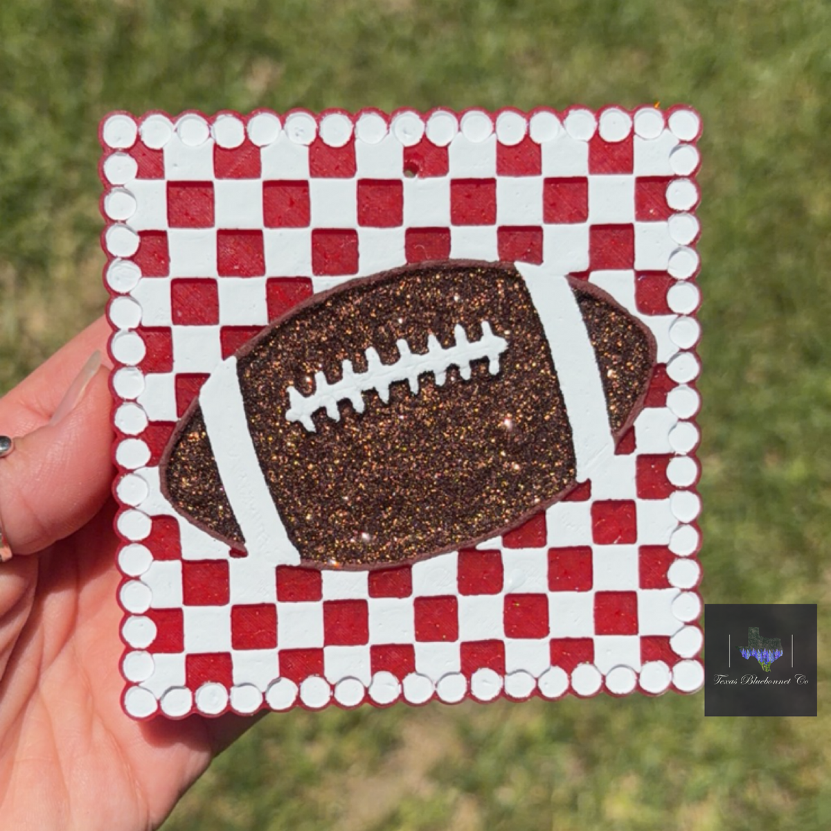 CHECKERED FOOTBALL SQUARE(RED)