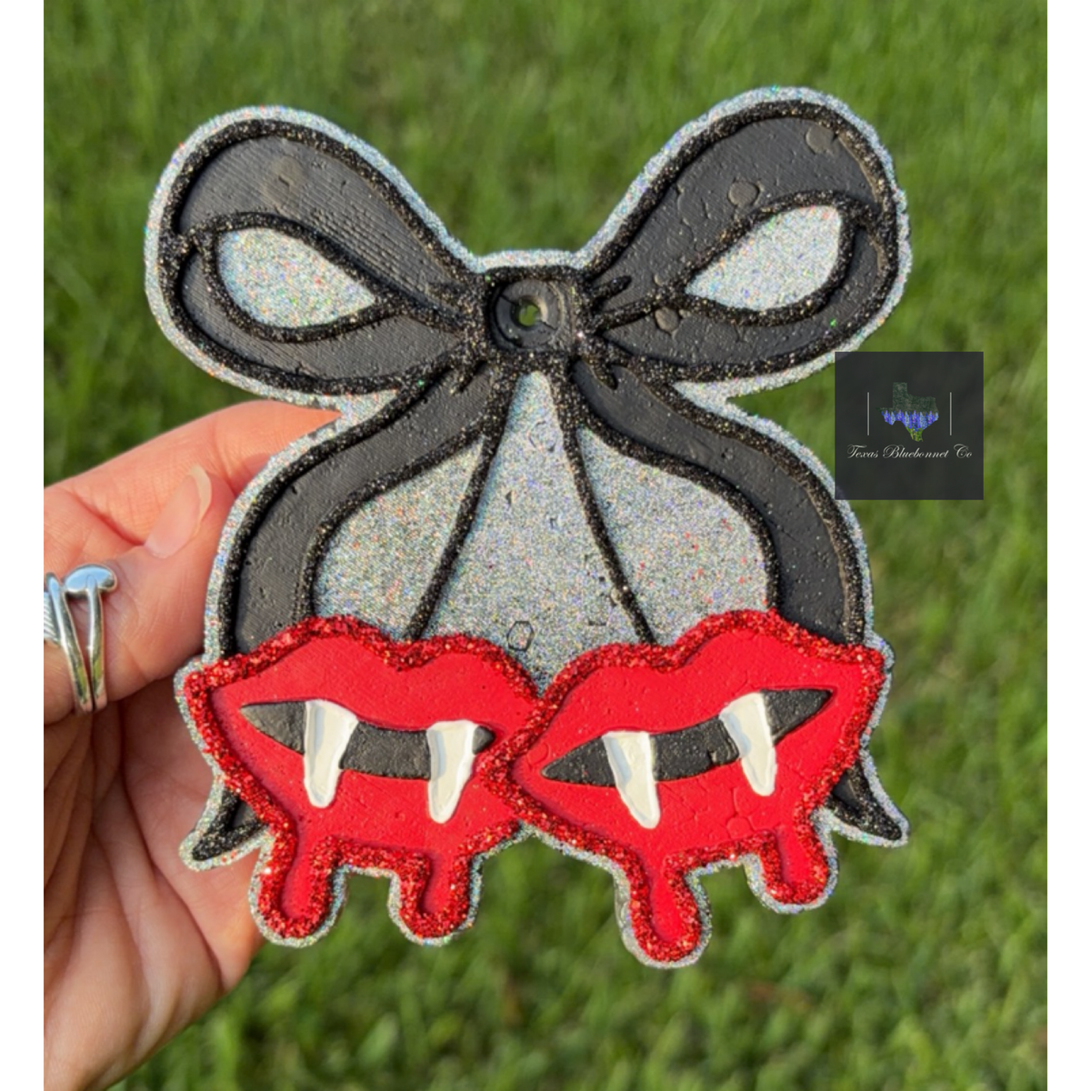 VAMPIRE CHERRIES