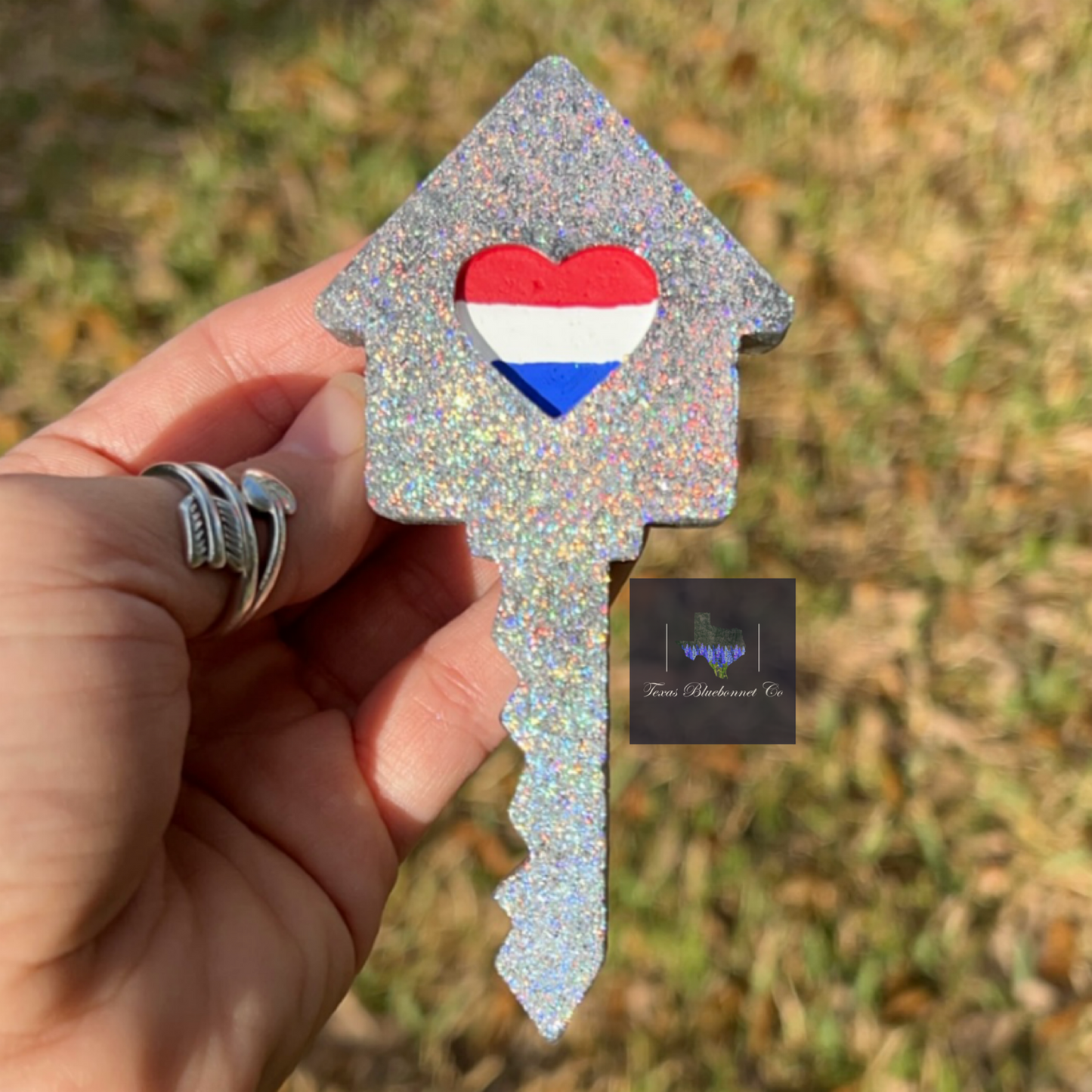 HOUSE KEY W/ RED WHITE & BLUE HEART