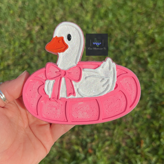 GOOSE W/ POOL FLOATY