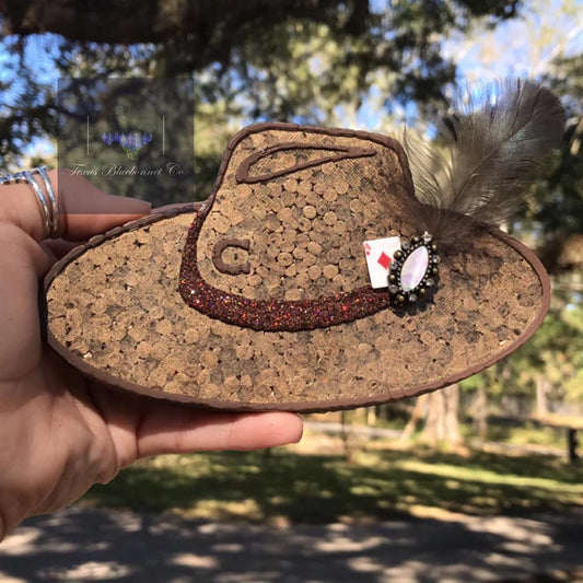 BROWN WESTERN HAT