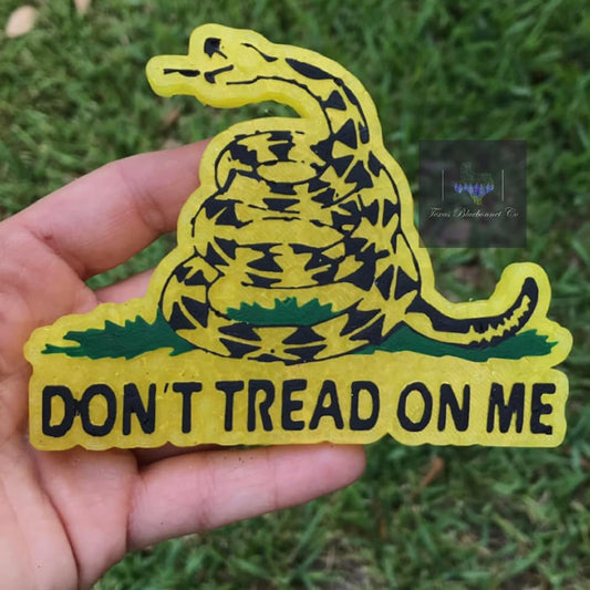 DONT TREAD ON ME SNAKE