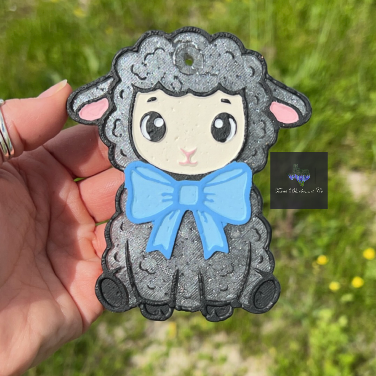 LAMB W/ BOW (GREY)