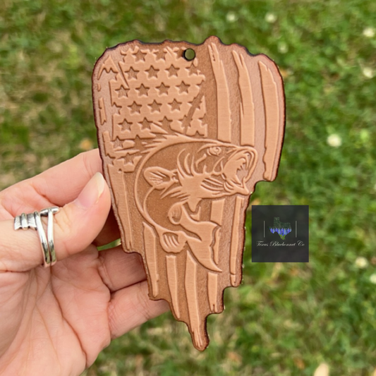 FISH W/ FLAG (LEATHER CHARM)