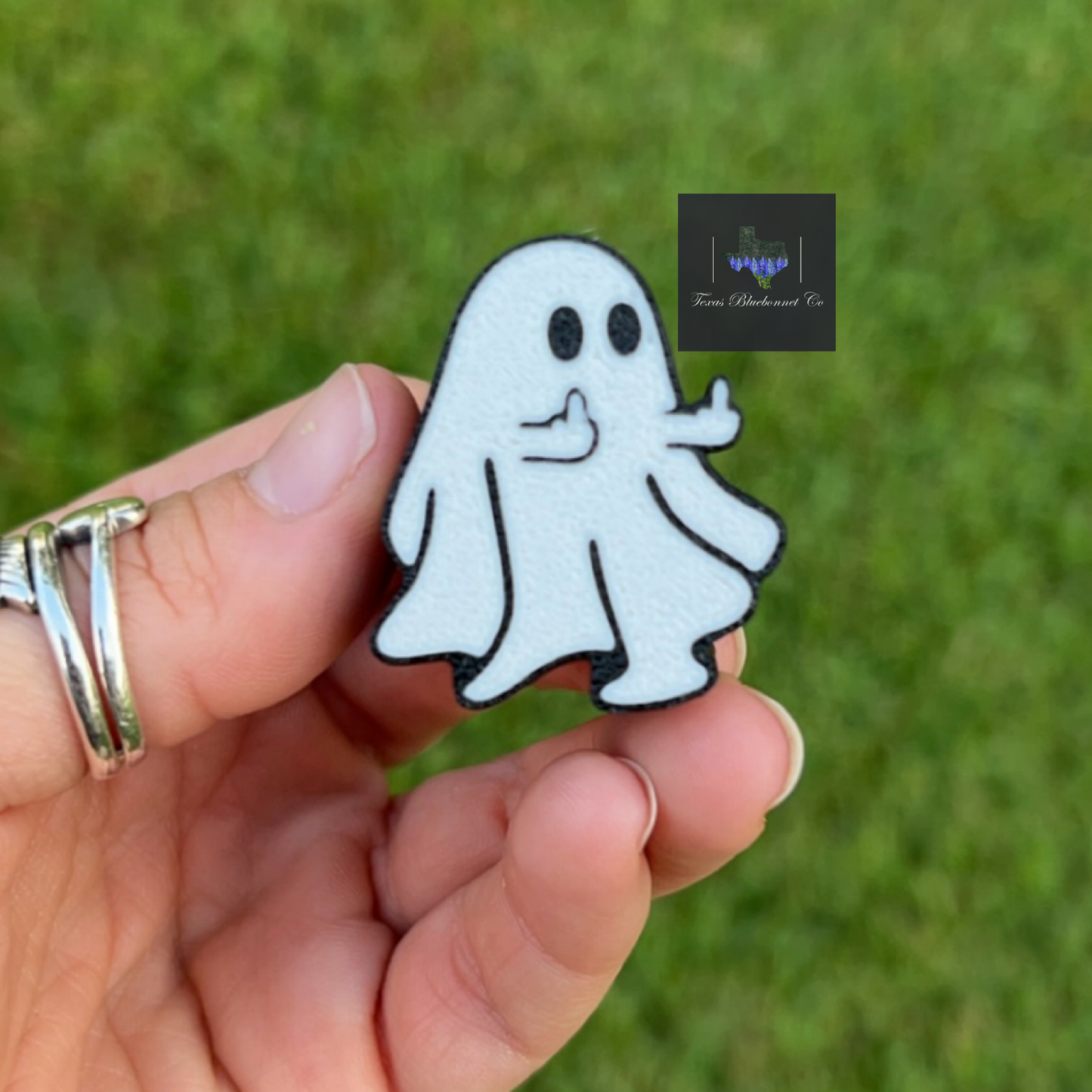 GHOST MIDDLE FINGER STRAW TOPPER