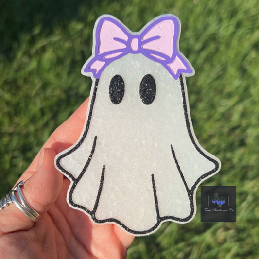 GHOST W/ BOW