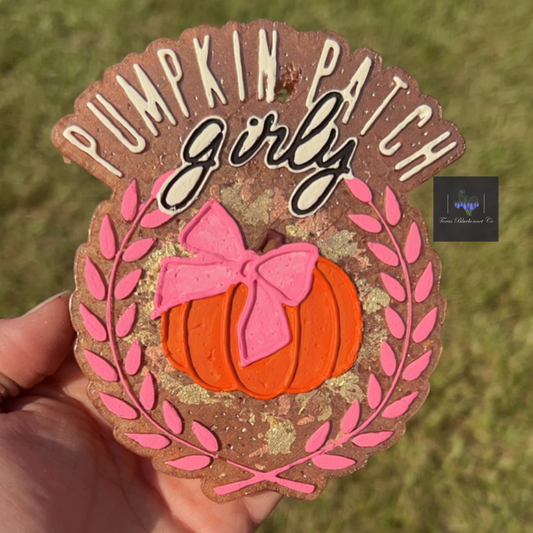 PUMPKIN PATCH GIRLY (LIGHT BROWN)