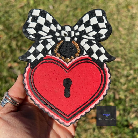 HEART LOCK W/ CHECKERED BOW
