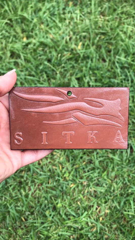 S I T K A (LEATHER CHARM)