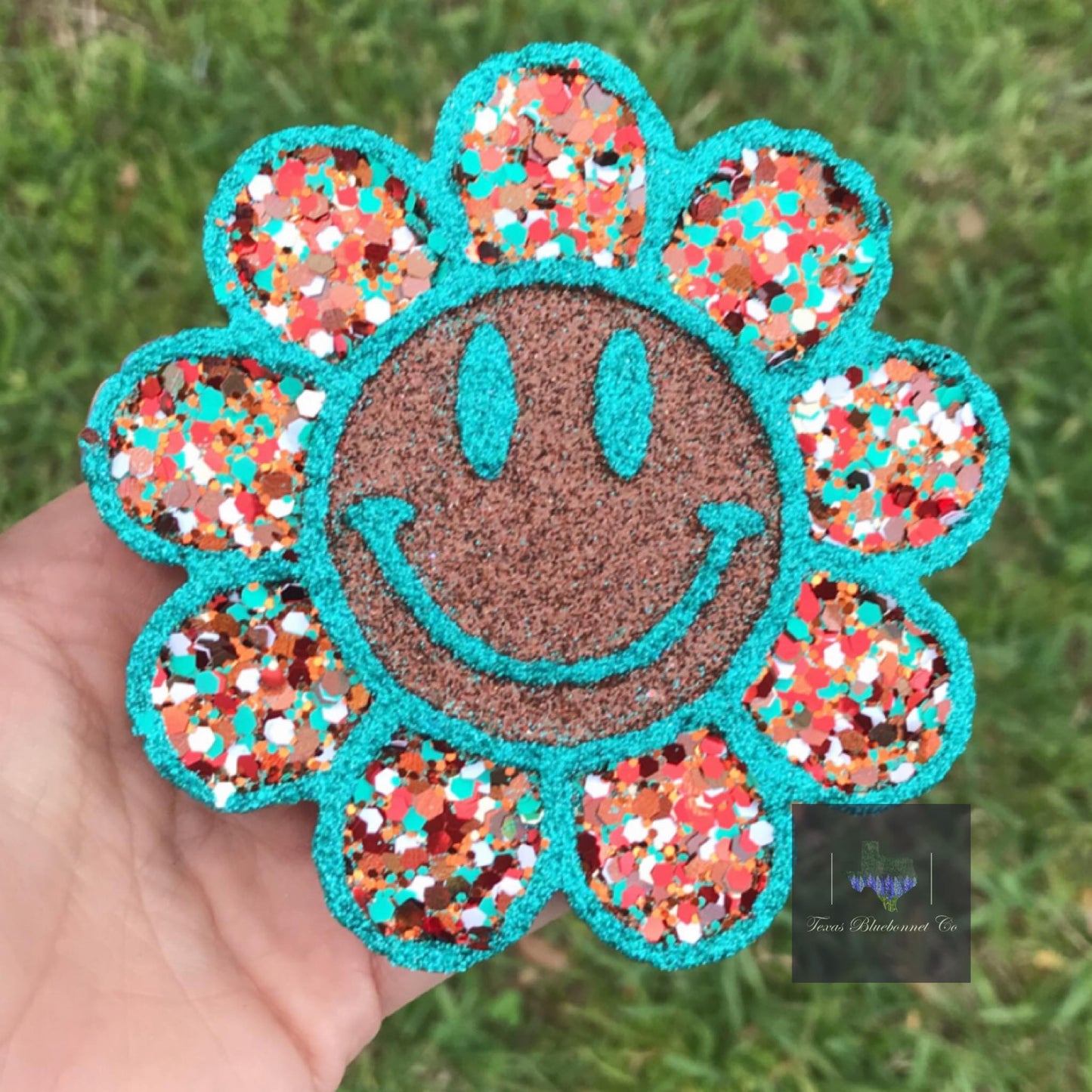 BROWN/TURQUOISE SMILEY FLOWER