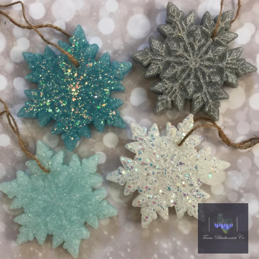 WHITE OR BLUE SNOWFLAKES