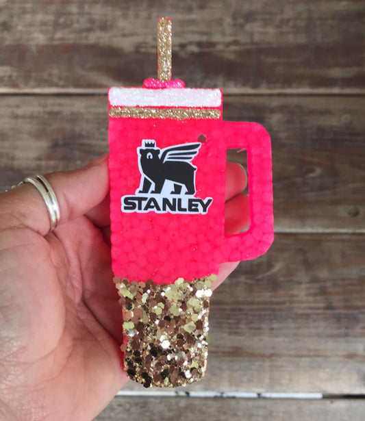 STANLEY CUP HOT PINK/GOLD